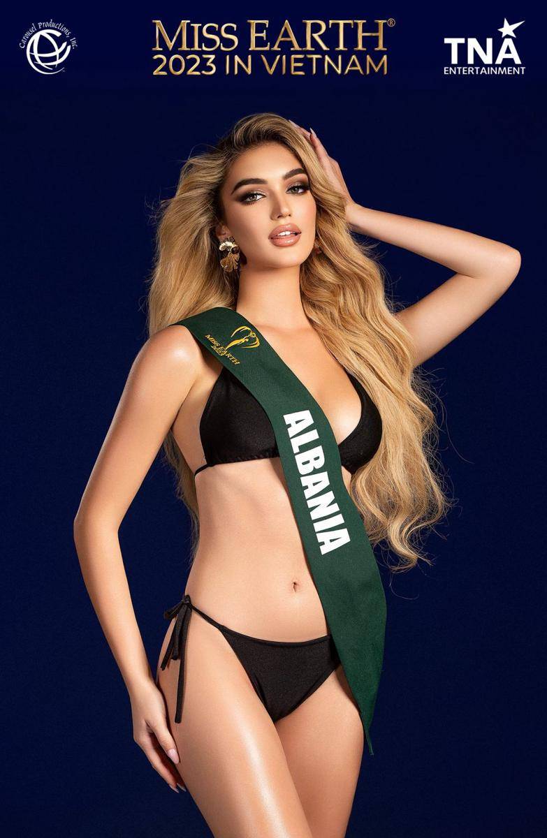 Pemotretan Swimsuit Finalis Eropa di Miss Earth 2023 (Facebook.com/Miss Earth)