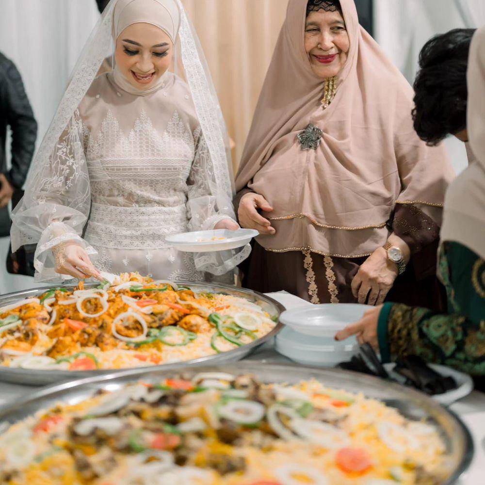 potret malam bainai Adiba Khanza (instagram.com/_ummi_pipik_)