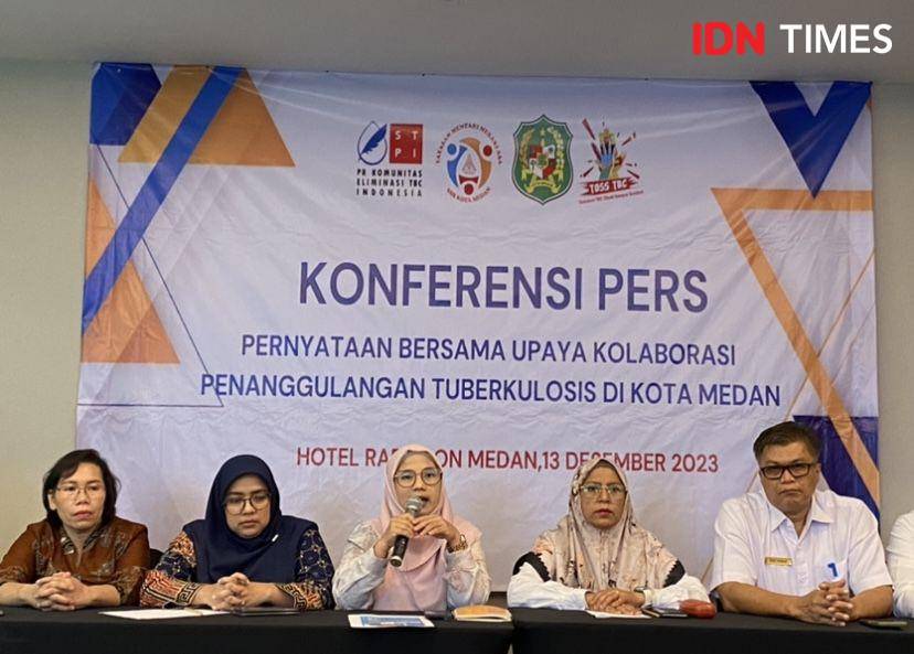 Konprensi pers pernytaaan bersama upaya kolaborasi penanggulangan TB di Medan (IDN Times/Indah Permata Sari)