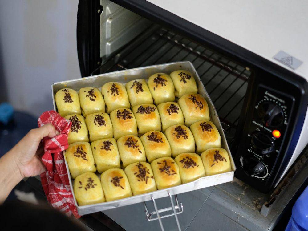 8 Topping Bolen untuk Kesan Istimewa Sejak Pertama Disajikan