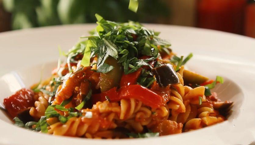 Resep dan Tips Membuat Mediterranean Spiral Pasta, Colorful dan Lezat!