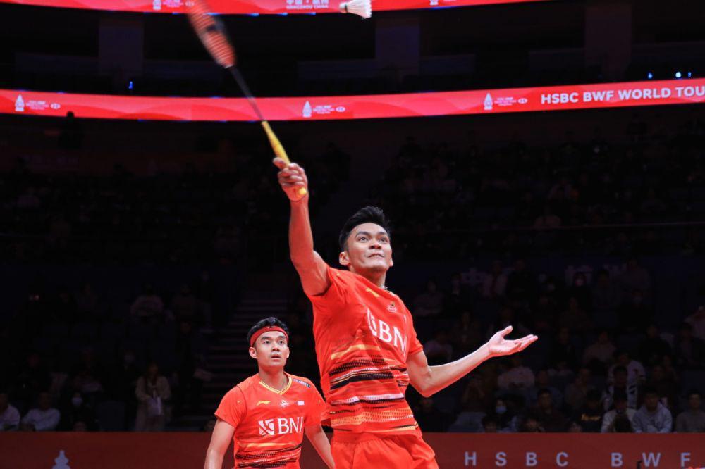 Bagas Maulana/Muhammad Shohibul Fikri di pertandingan pertama babak penyisihan grup B ganda putra BWF World Tour Finals (WTF) 2023 (dok. PP PBSI)