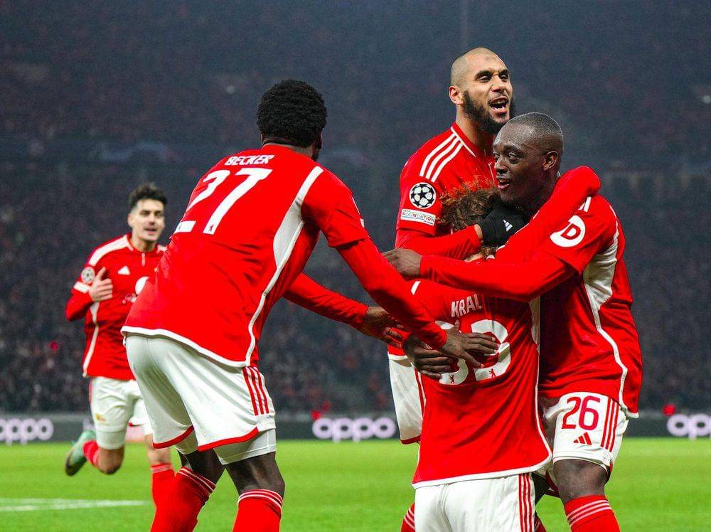 Para pemain Union Berlin merayakan gol di UCL 2023/2024. (twitter.com/fcunion)