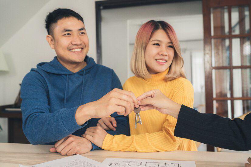 ilustrasi memustuskan untuk investasi (freepik.com/tirachardz)