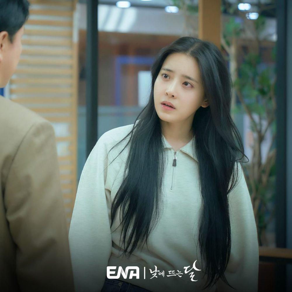cuplikan drama Moon in the Day (instagram.com/channel.ena.d)