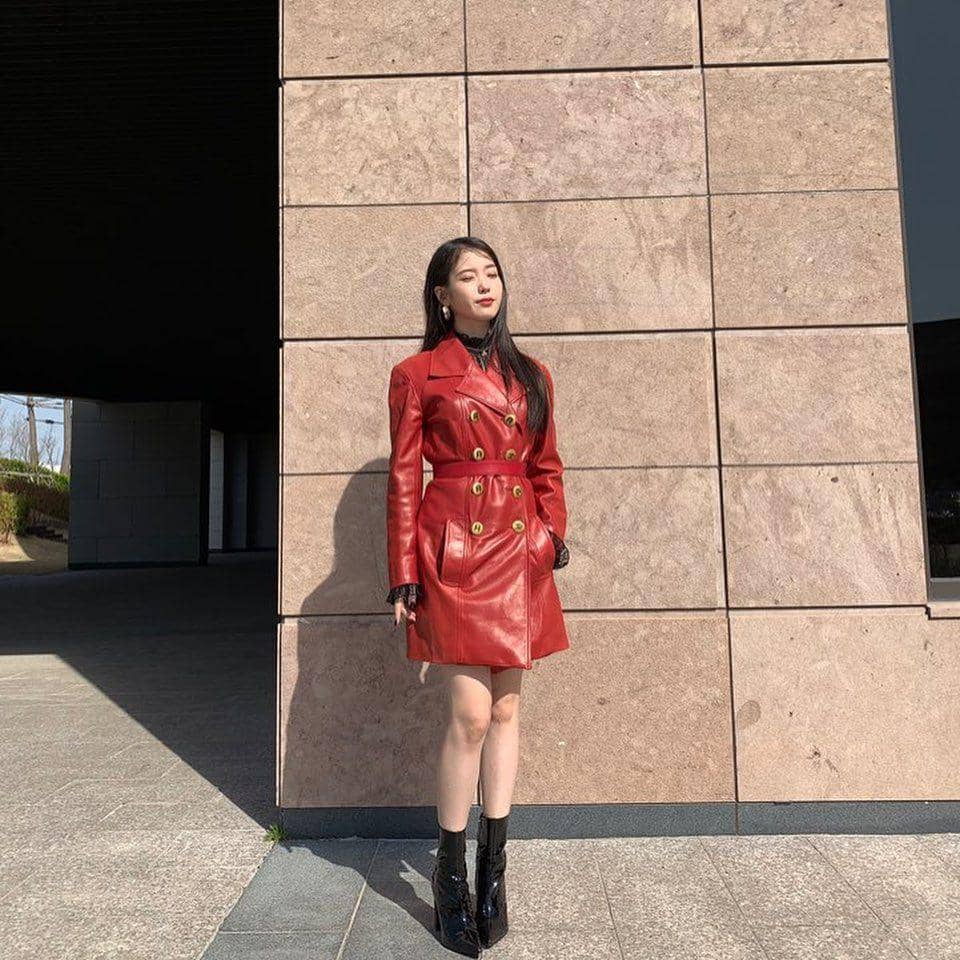 IU (instagram.com/dlwlrma)