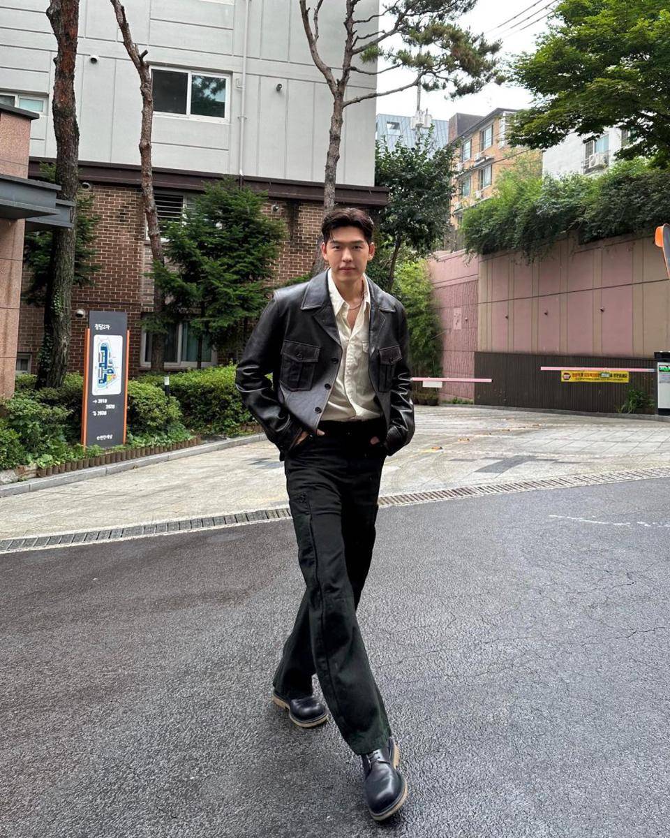 Austin Kang (instagram.com/austinkangg)