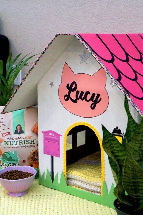 Rumah kucing estetis (happinessishomemade.net)