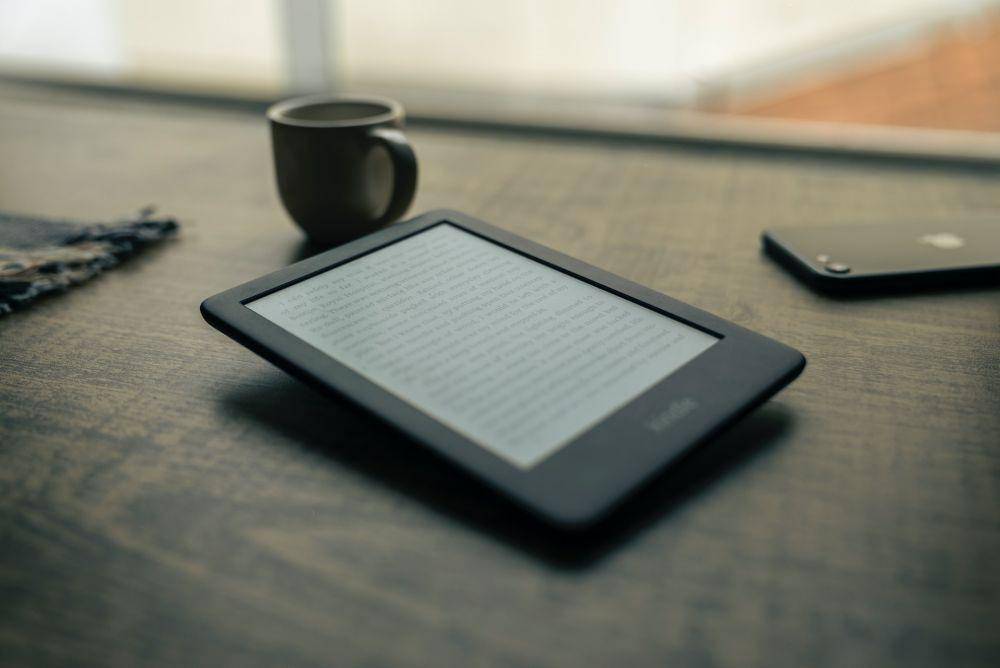 ilustrasi ebook (Unsplash/felipepelaquim)