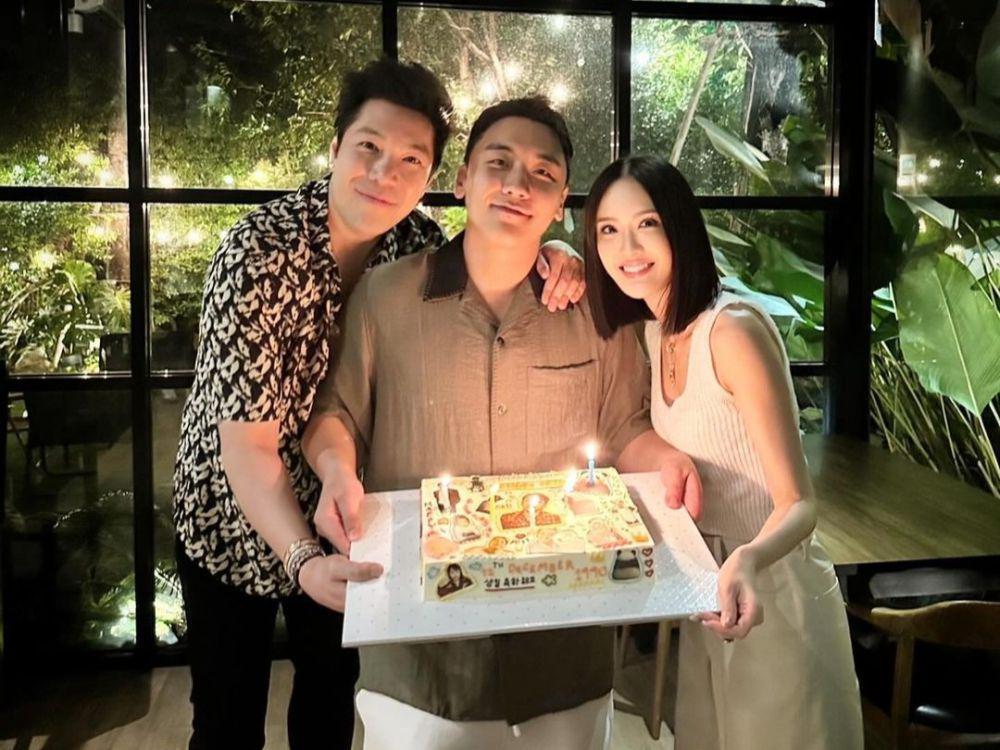 potret perayaan ulang tahun Seungri ke-33 (instagram.com/kongkaroon)