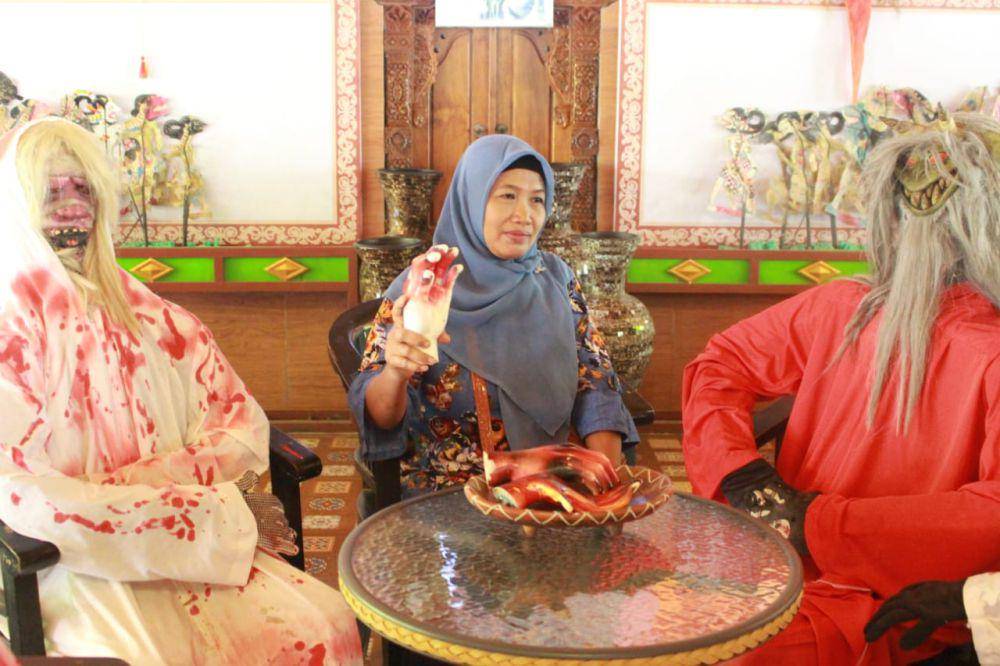 Kampung Halloween di Bukit Sekipan Tawangmangu (facebook.com/Ulfah)