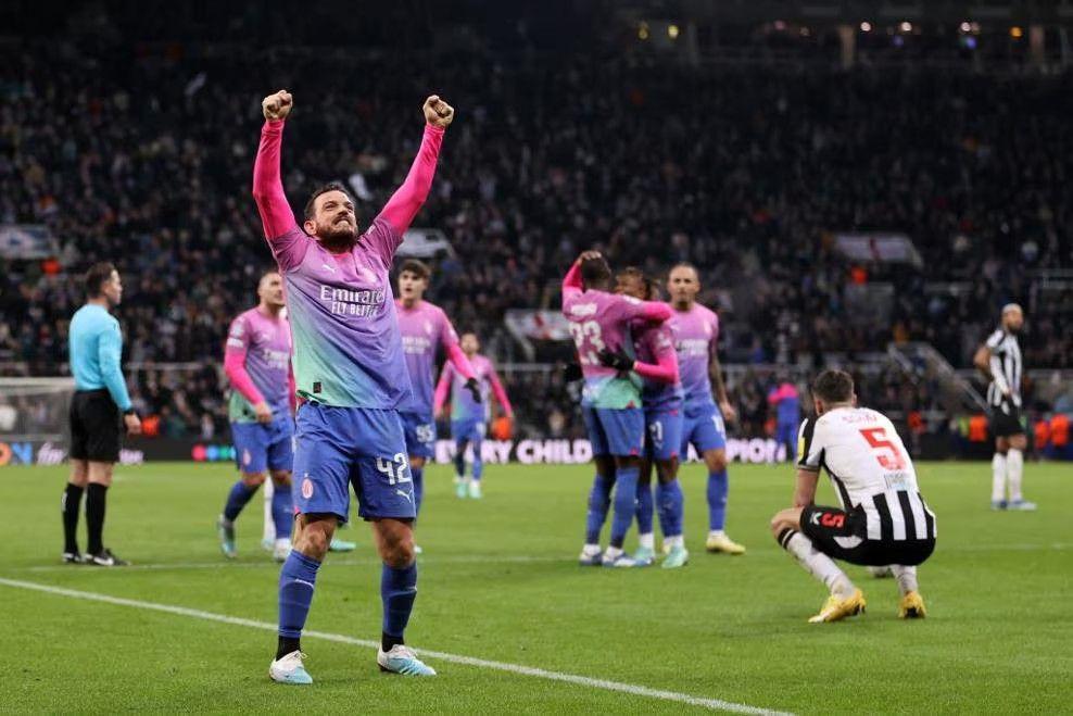 Gagal di Liga Champions, AC Milan Bidik Trofi Liga Europa