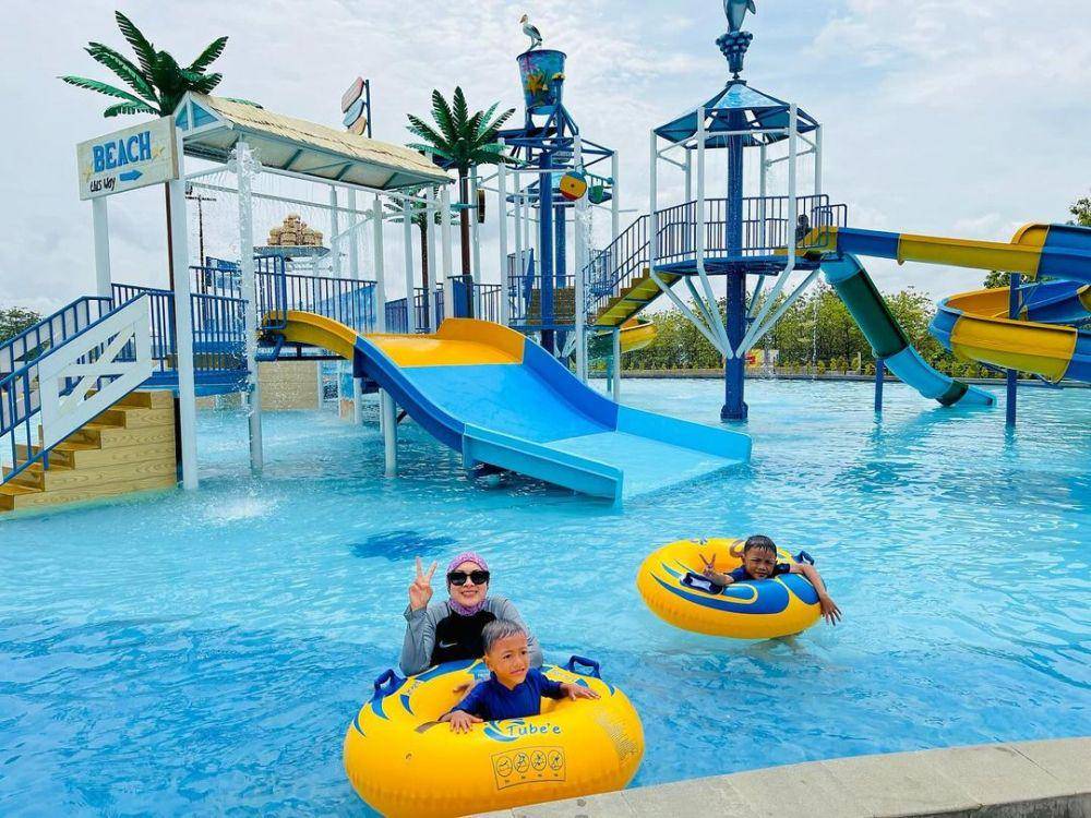 Solo Summerland Tirtamas Waterpark (instagram.com/inug_ie)
