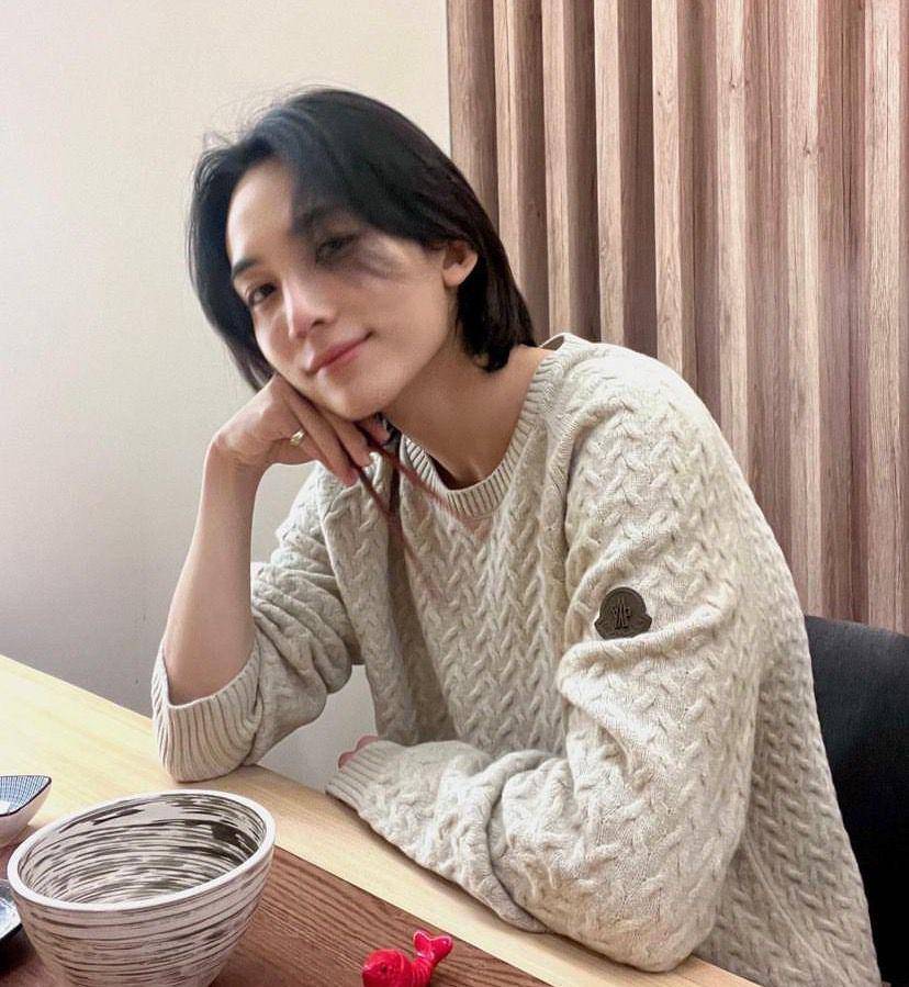 potret Jeonghan Seventeen (instagram.com/jeonghaniyoo_n)