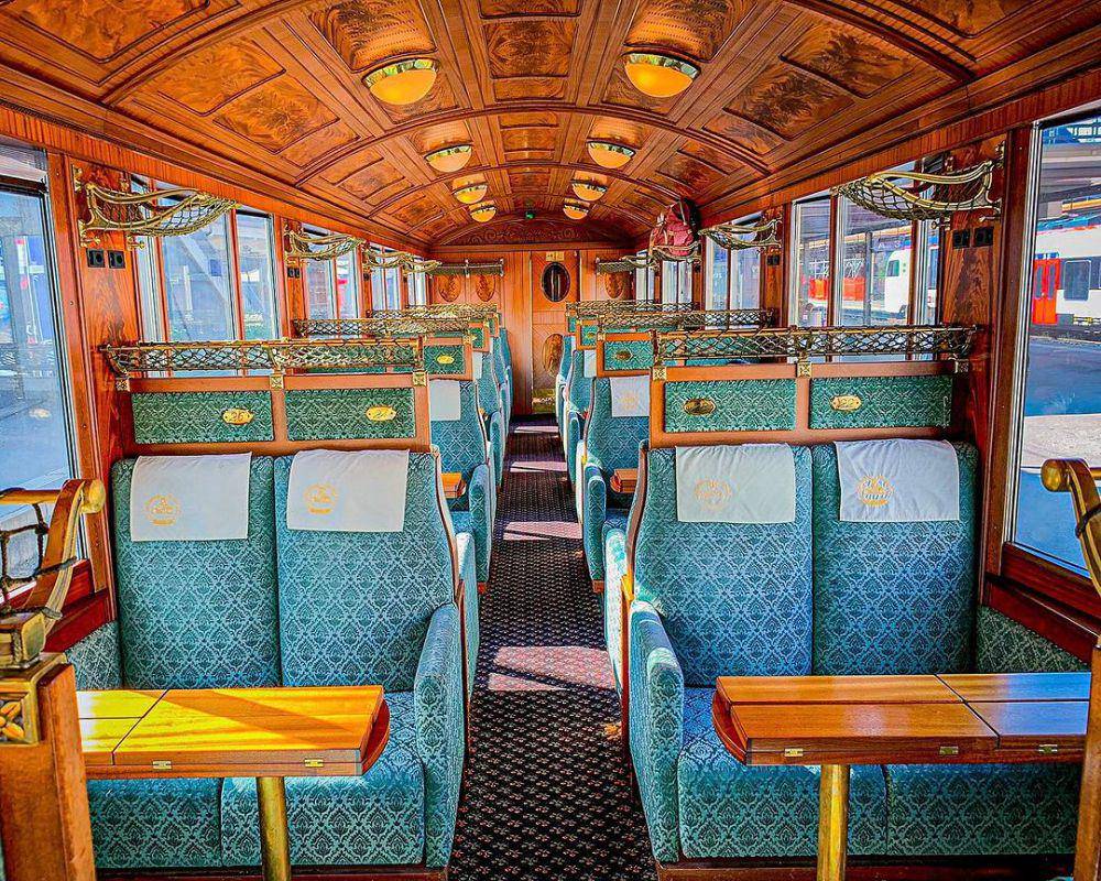 potret kereta Belle-Epoque Train (instagram.com/jasminea.decker)