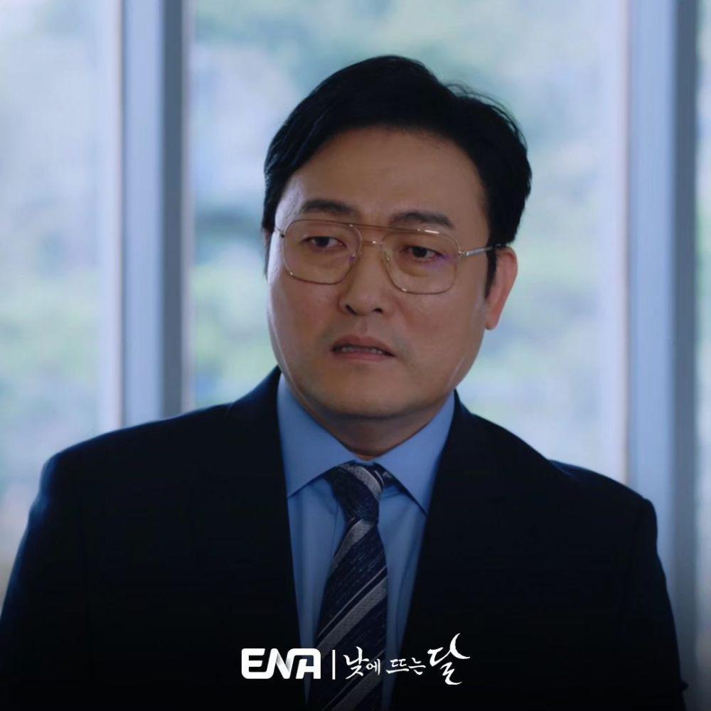cuplikan drama Moon in the Day (instagram.com/channel.ena.d)