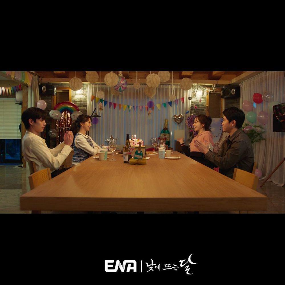 cuplikan drama Moon in the Day (instagram.com/channel.ena.d)