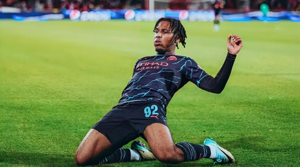 Micah Hamilton saat berselebrasi setelah mencetak gol bagi Manchester City melawan FK Crvena zvezda pada Kamis (14/12/2023). (instagram.com/micahhamzz10)