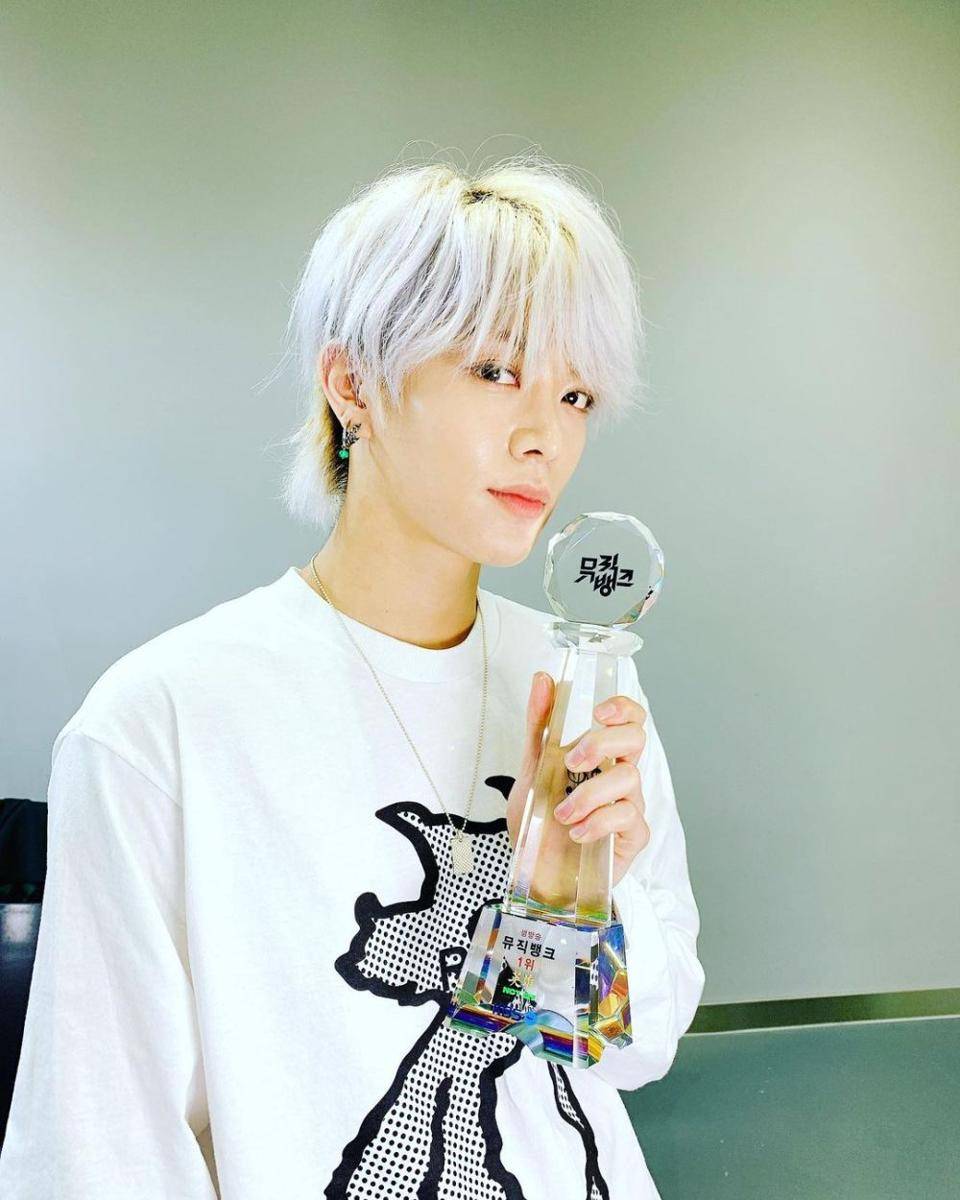 warna rambut ala Yuta NCT (instagram.com/yuu_taa_1026)