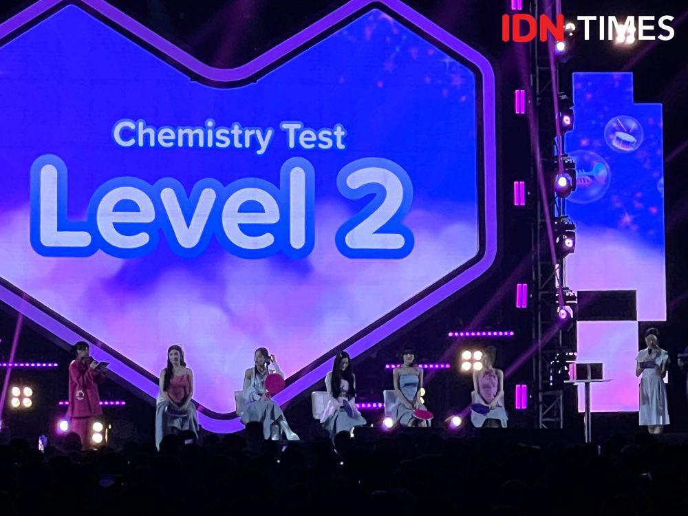 Tes Chemistry Red Velvet Lazada Fest, Cuma Yeri yang Suka Mie Goreng!