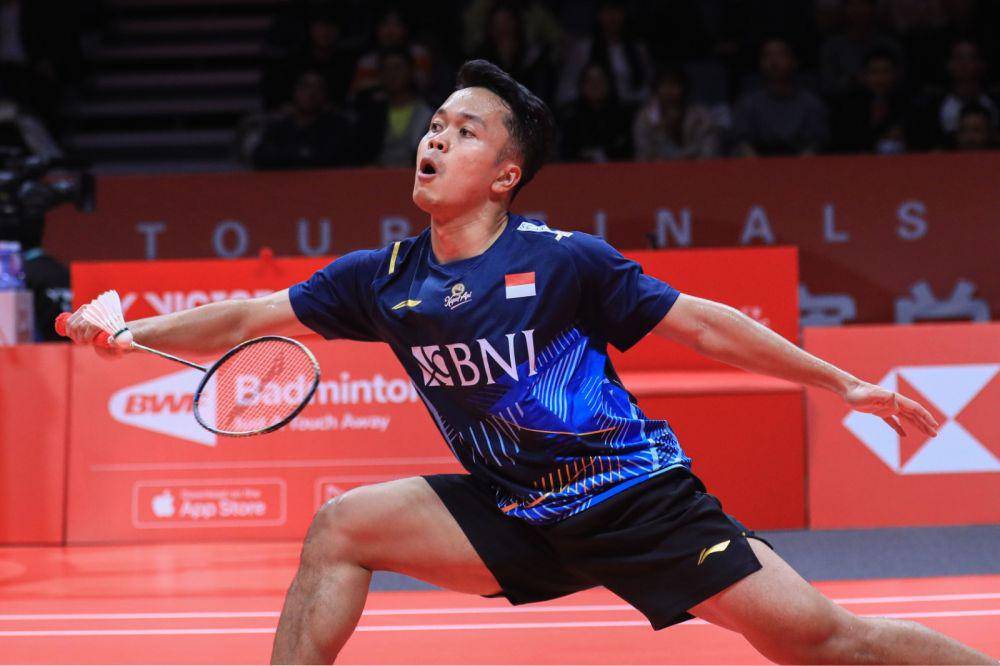 Anthony Sinisuka Ginting di laga pertama babak penyisihan grup BWF World Tour Finals 2023 (dok. PP PBSI)