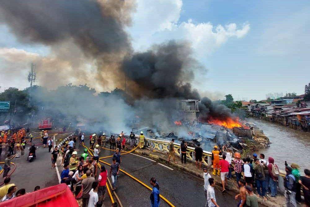 Kebakaran di Manggarai, Jakarta Selatan pada Kamis (14/12/2023). (dok. IDN Times/Istimewa)