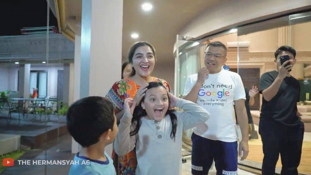 potret ulang tahun Arsy ke-9 (youtube.com/thehermansyaha6world)
