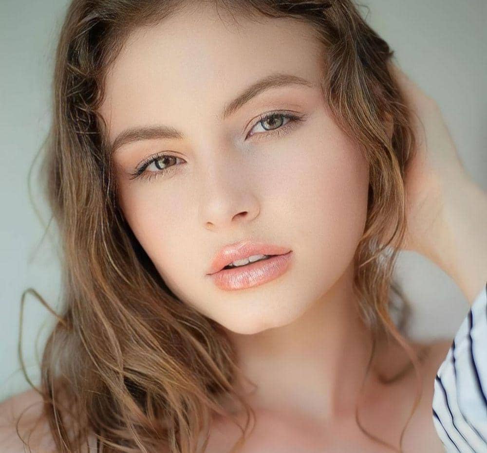 Thaíz Jagelski (instagram.com/thaizjagelski)