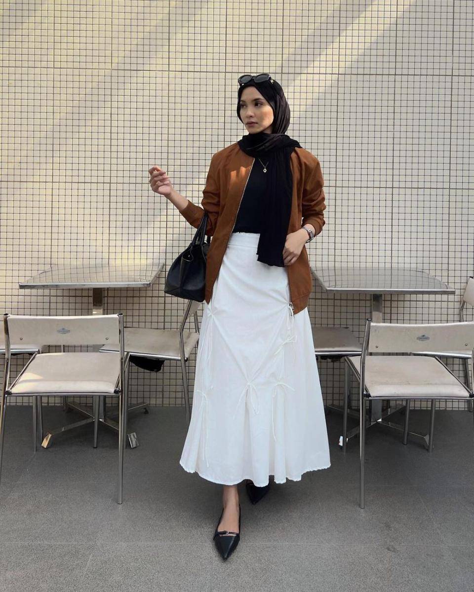 outfit smart casual ala Fita Wulansari (instagram.com/fitawww)