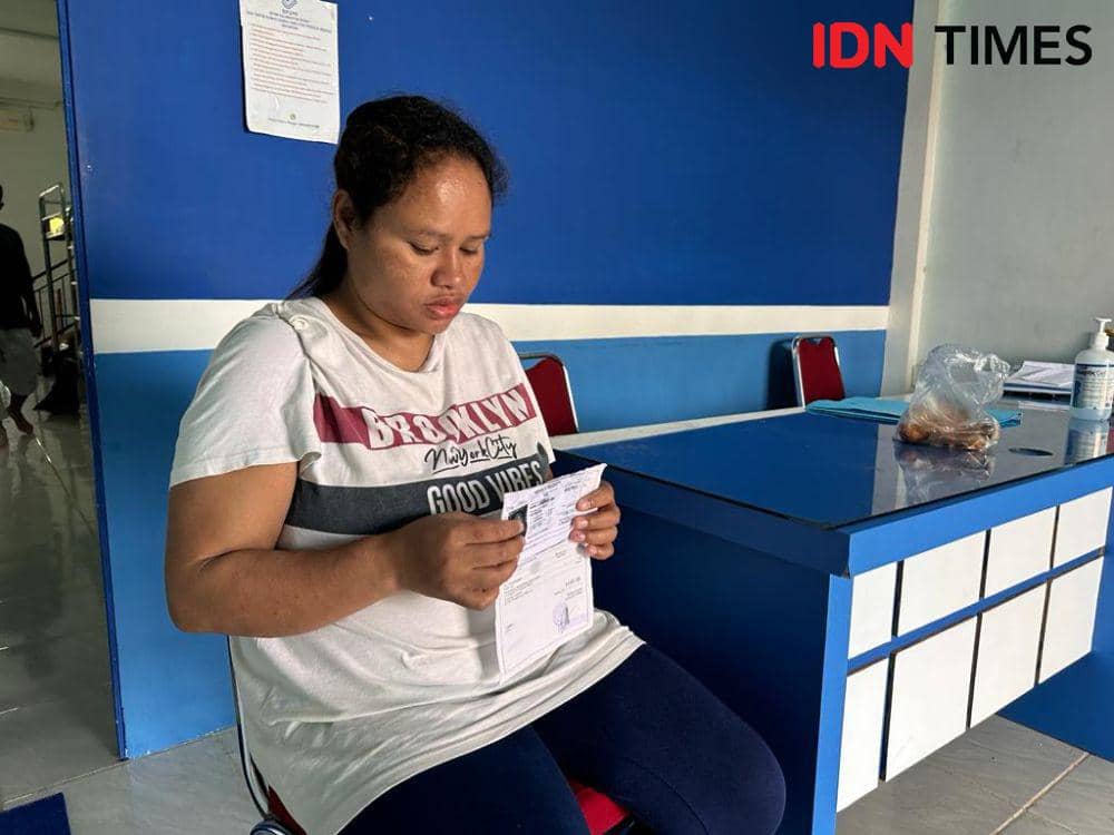 Maria dideportasi dan dibawa ke shelter BP3MI Kalbar. (IDN Times/Teri).