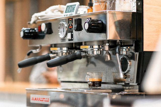 7 Rekomendasi Coffee Maker Harga Rp2 Jutaan, Ngopi semakin Asik!