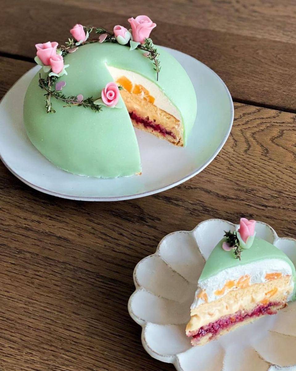 Kue hijau cantik dari swedia (Instagram.com/bucketlistbakeclub)