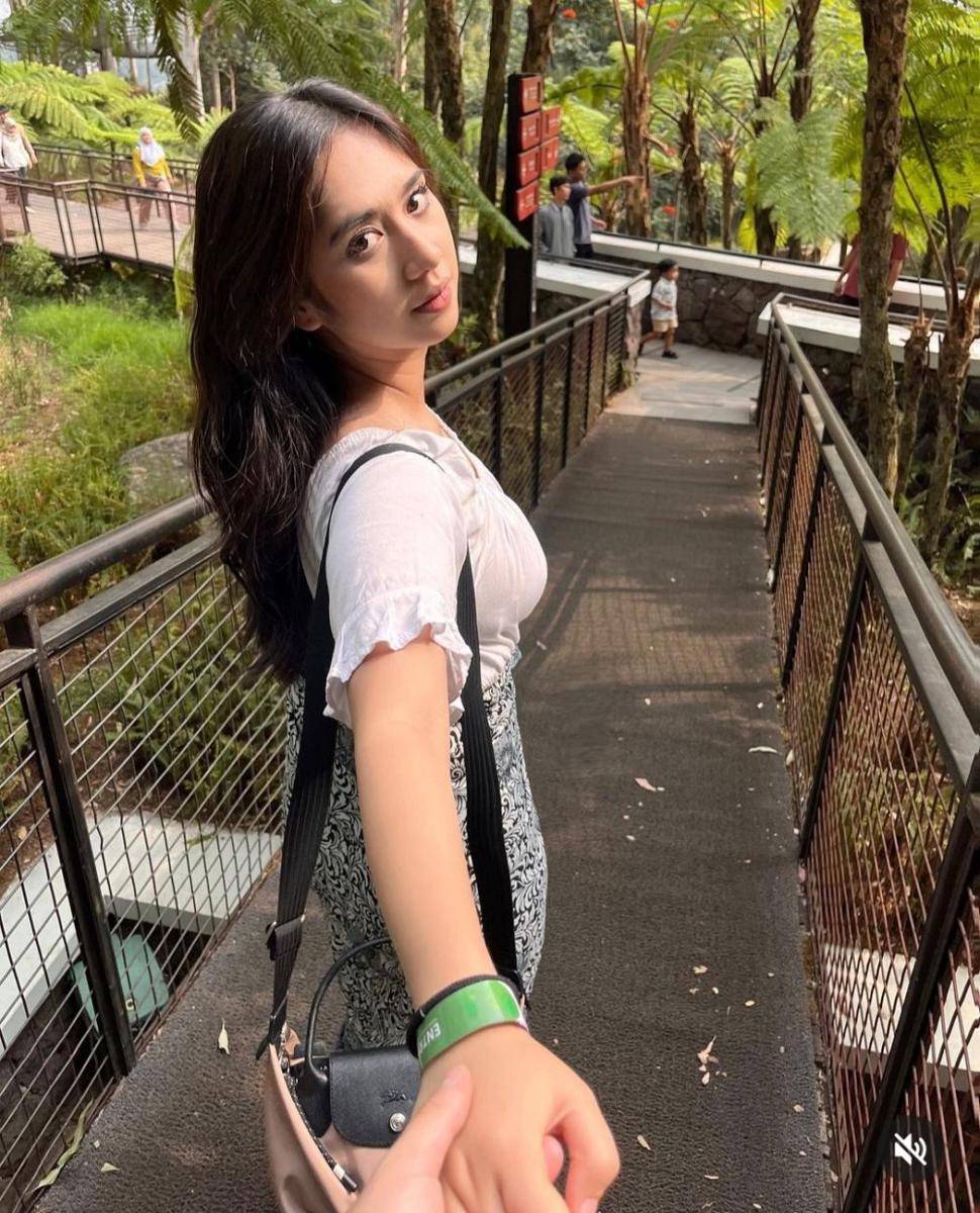 Zenia Zein (instagram.com/zeniazein)
