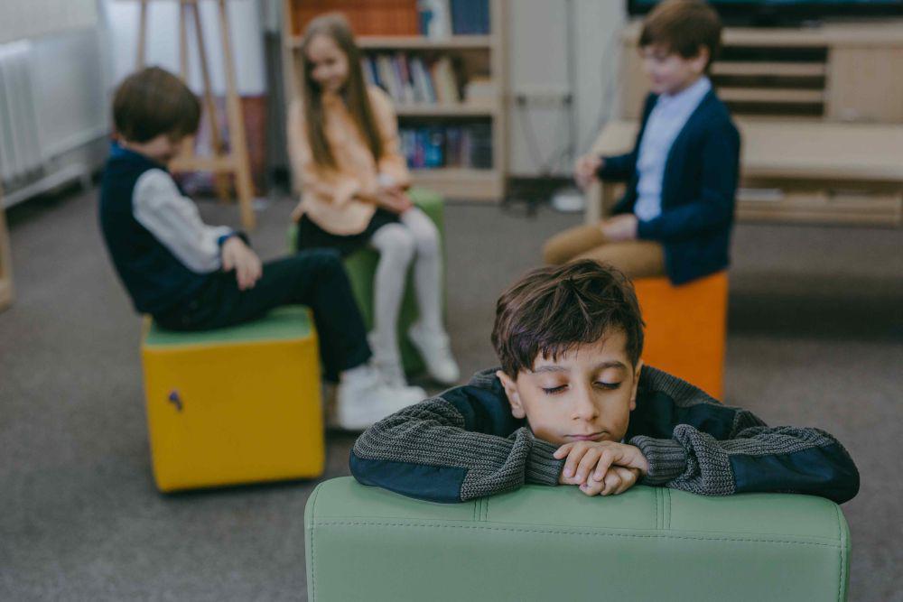 5 Tips Membantu Anak Pendiam Bersosialisasi Lebih Baik