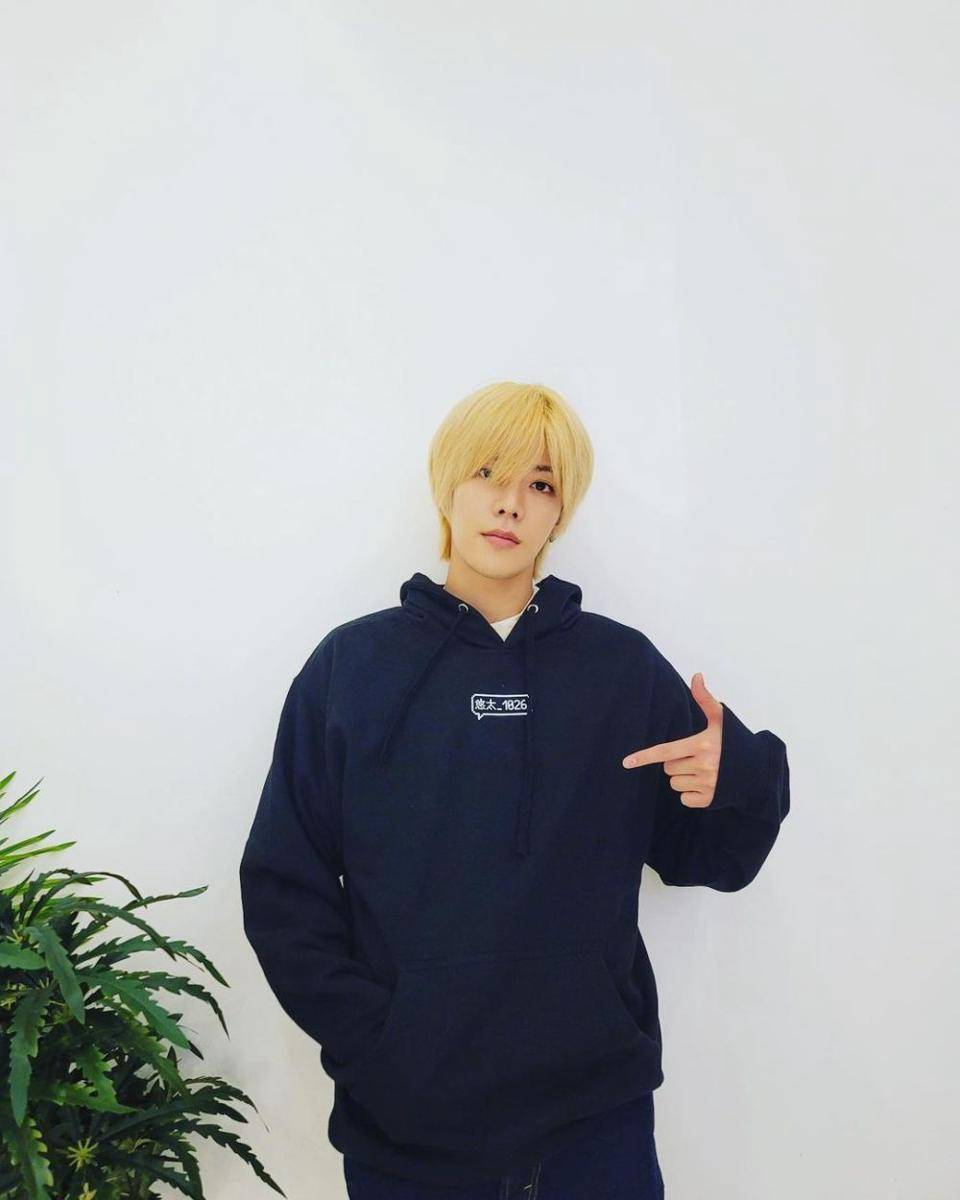 warna rambut ala Yuta NCT (instagram.com/yuu_taa_1026)