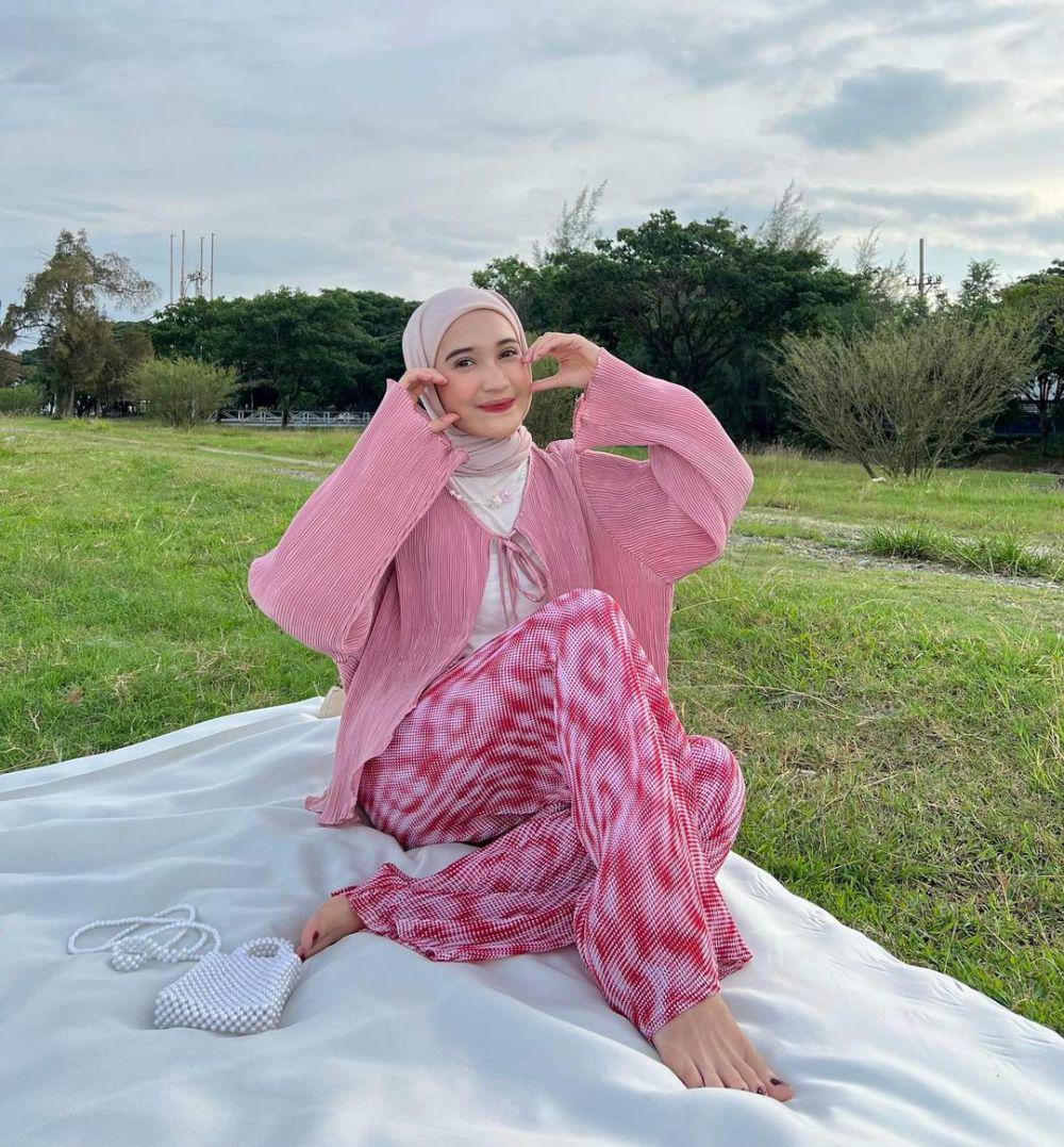 Cut Indah Sundari (instagram.com/cutindahsundari)