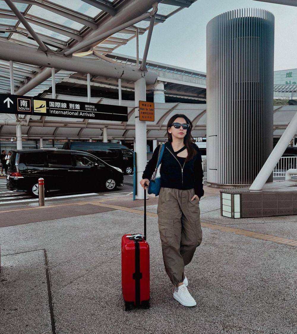 Alisia Rininta (instagram.com/alisiarininta22)