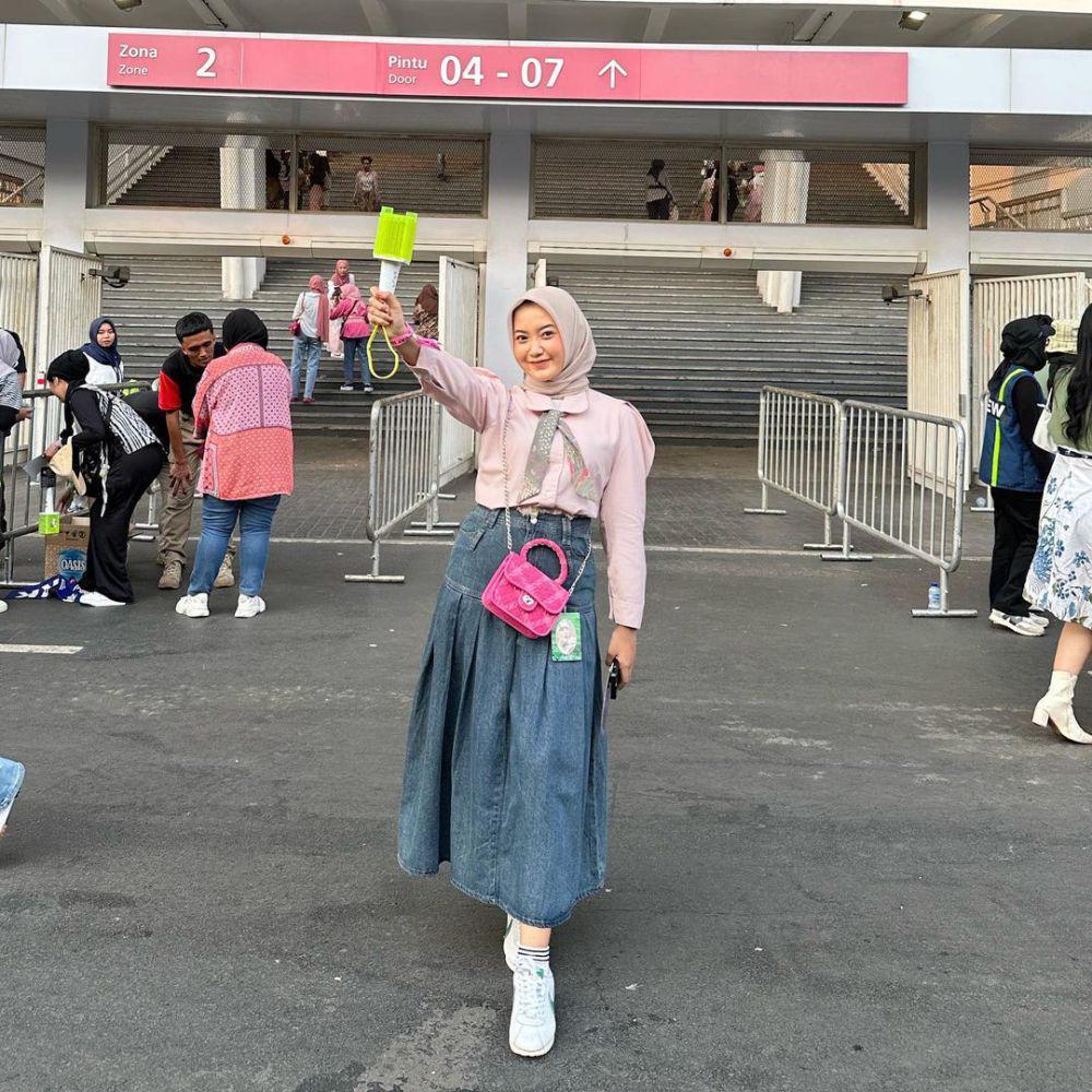 Alamanda Putri Anggraini (instagram.com/alamandaptrr)