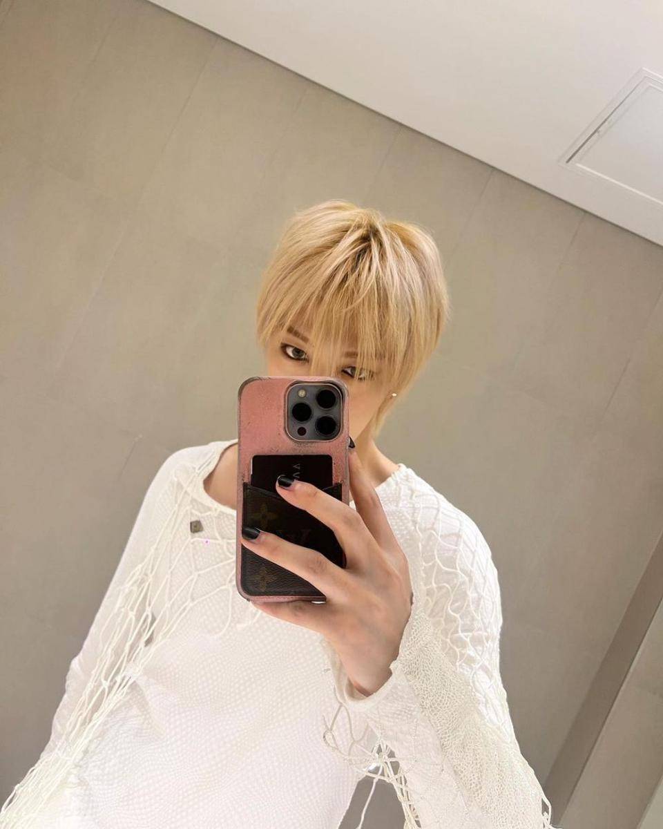 warna rambut ala Yuta NCT (instagram.com/yuu_taa_1026)
