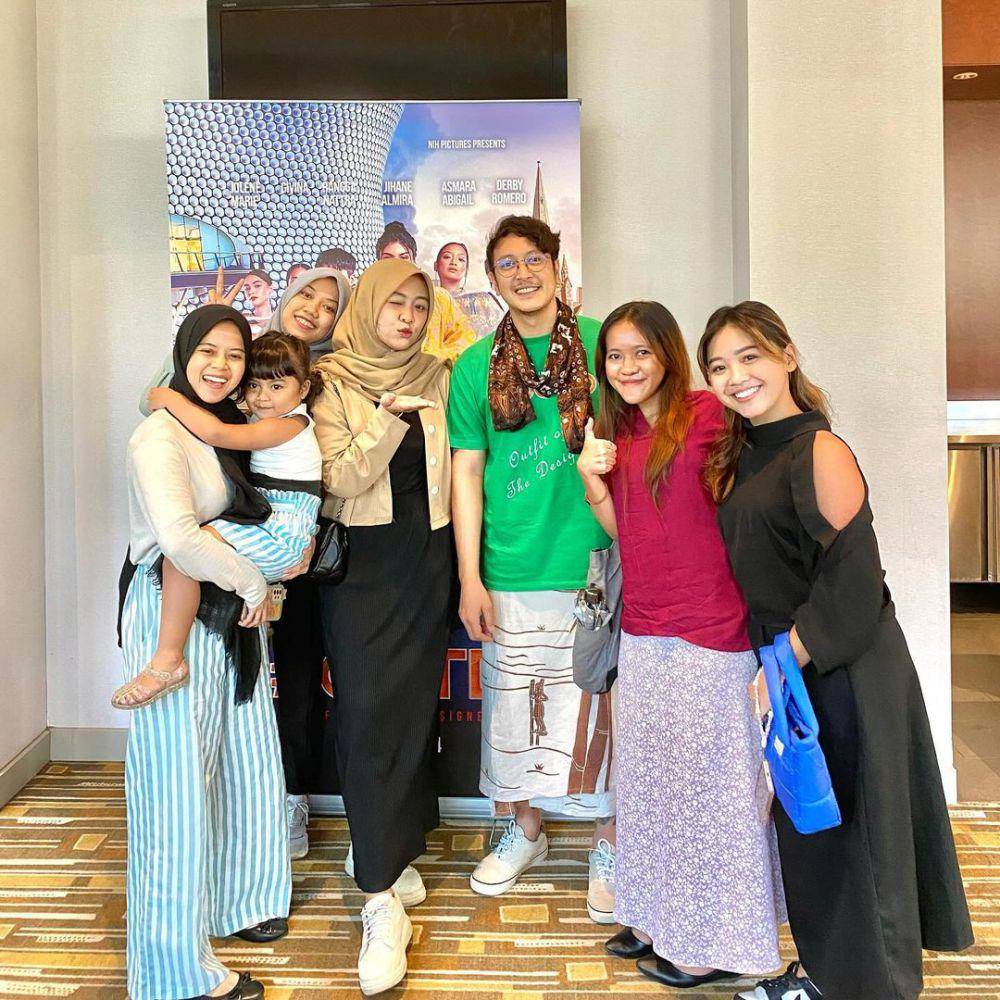 potret Dimas Anggara jadi sutradara film (instagram.com/dimskiloversteam)
