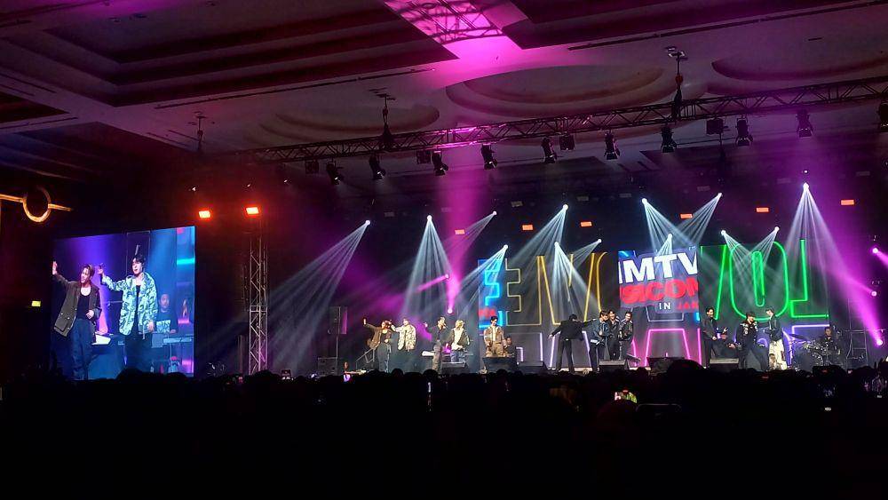 potret keseruan GMMTV Musicon in Jakarta 2023 pada Sabtu (16/12/2023) (IDN Times/Ines Suseno)