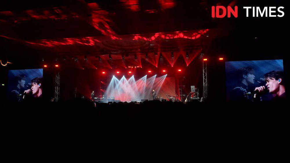 Potret Ford dan Gawin di GMMTV Musicon in Jakarta 2023 pada Sabtu (16/12/2023) (IDN Times/Ines Suseno)