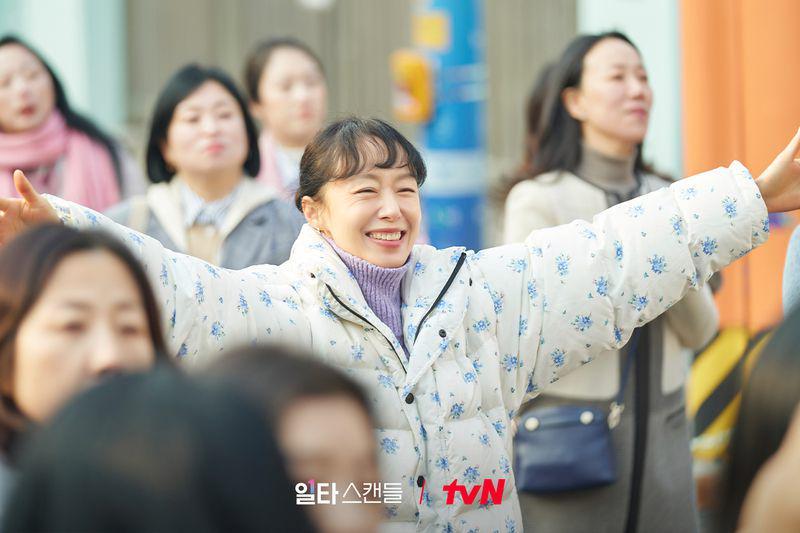 Jeon Do Yeon di Crash Course in Romance (twitter.com/CJnDrama)