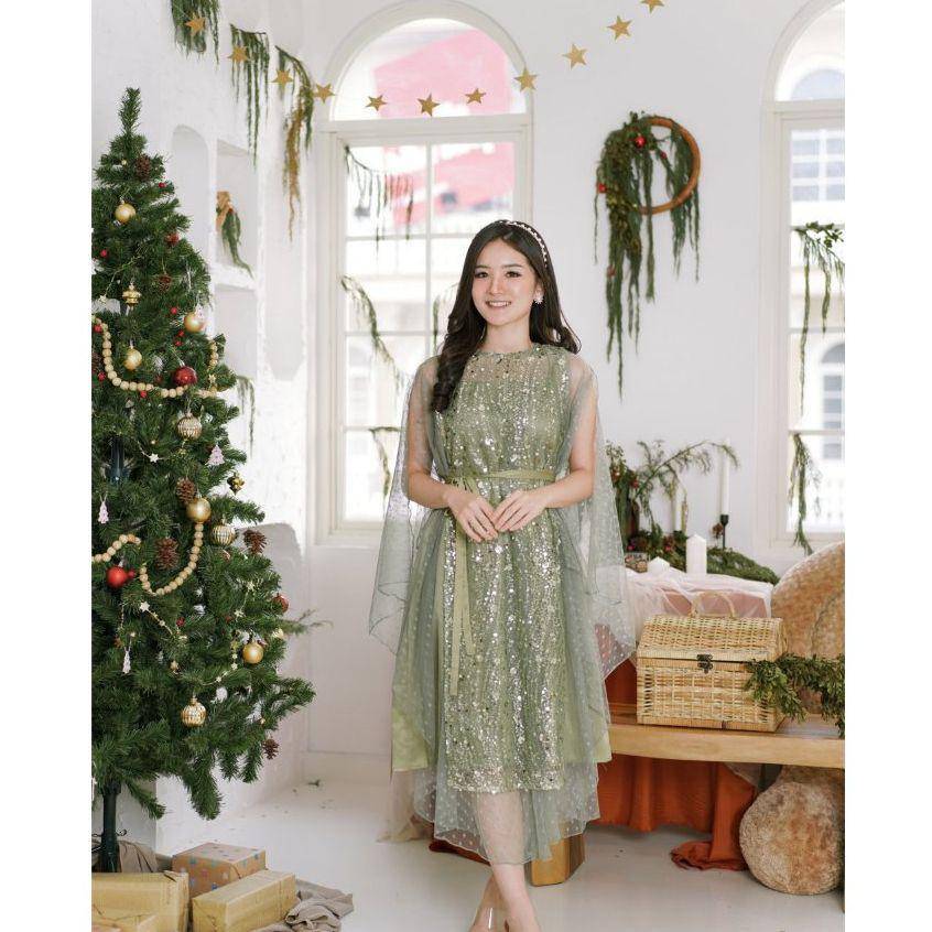 Rekomendasi baju natal (shopee.co.id/Miss-Nomi)