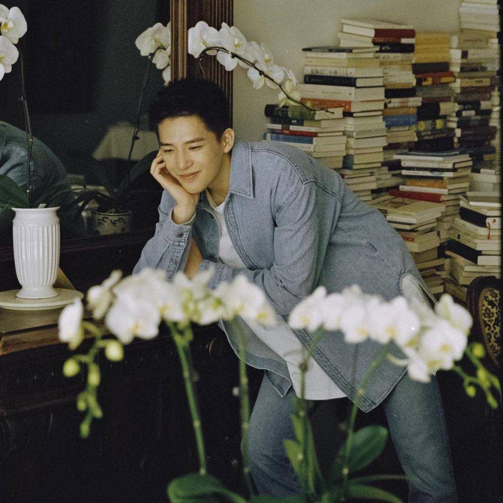 Wang An Yu (instagram.com/waybuss)