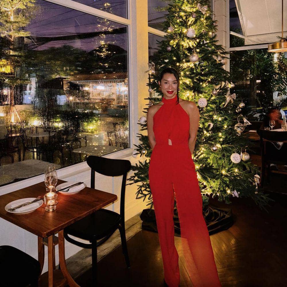 potret Christmas dinner Jennifer Bachdim (instagram.com/jenniferbachdim)