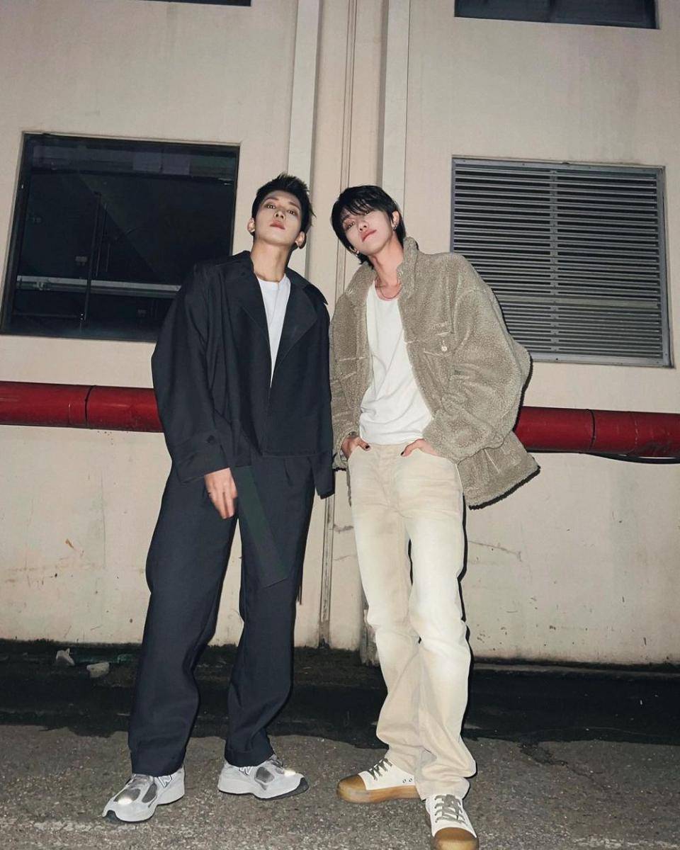 outfit oversize ala Wonwoo SEVENTEEN (instagram.com/everyone_woo)