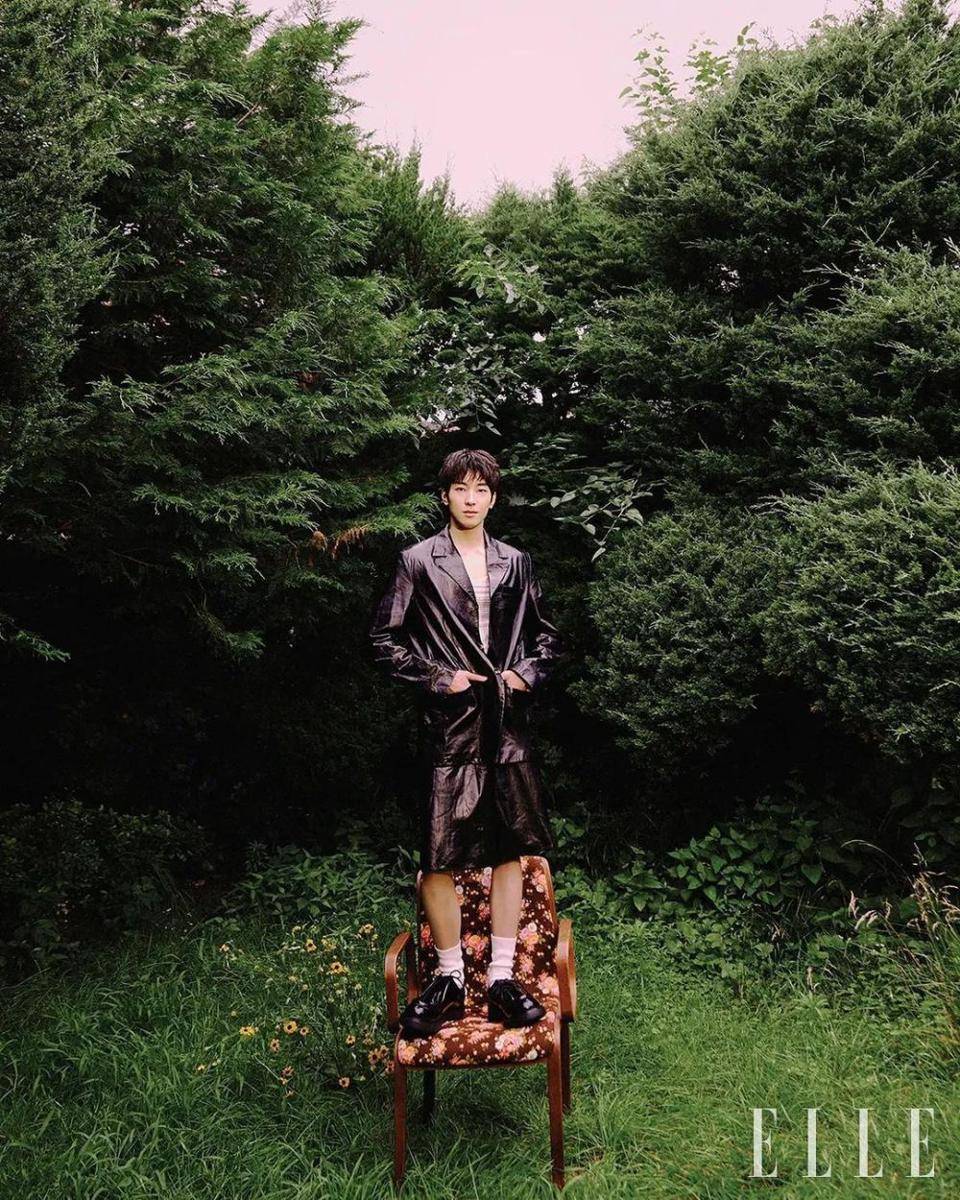 outfit oversize ala Wonwoo SEVENTEEN (instagram.com/everyone_woo)