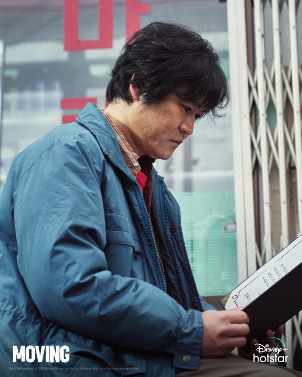 Kim Sung Kyun di Moving (instagram.com/disneyplushotstarid)