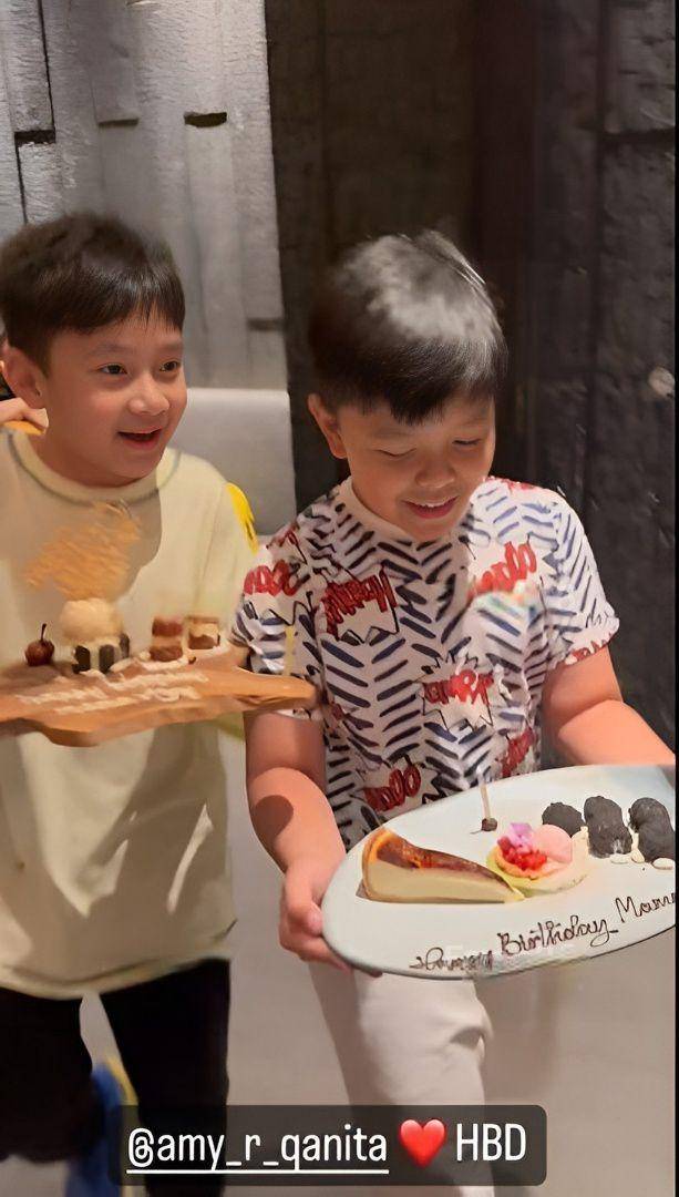 potret ulang tahun Mama Amy, instagram.com/raffinagita1717)